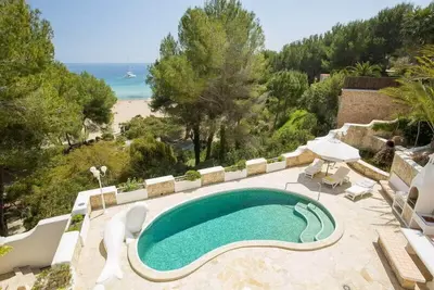 Image de Top maison de vacances avec piscine directement 1. Ligne sur la plage - unique à Ibiza