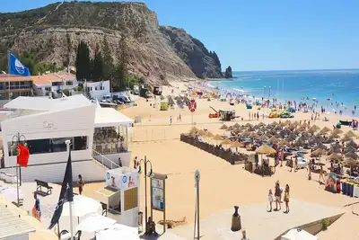 Image de Un superbe appartement de 2 chambres avec des vues incroyables et des installations Ocean Club