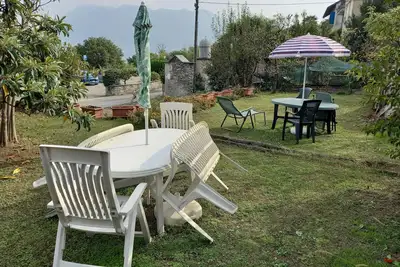 Image de Appartement meublé avec goût avec un grand espace extérieur