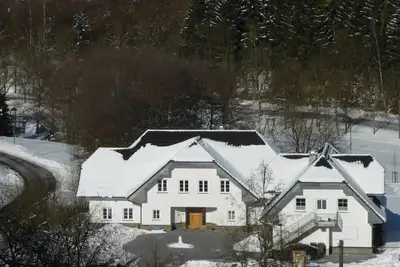 Image de **** Appartement Premium, nouveau bâtiment, près de Winterberg, u nordique. Skilanglaufz. , Aire de jeux