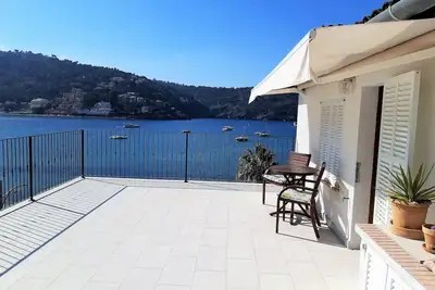Image de Frontline mer, sur la plage et surplombant Port de Soller