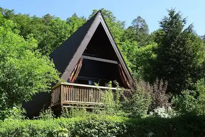 Image de Nature pure: maison lumineuse et confortable entre lac de baignade et forêt, avec une loggia Xxl ensoleillée