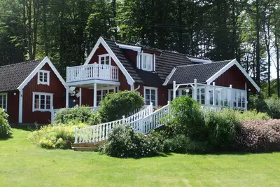Image de maison confortable avec sauna et de superbes vues dans la position solitaire absolu<br>