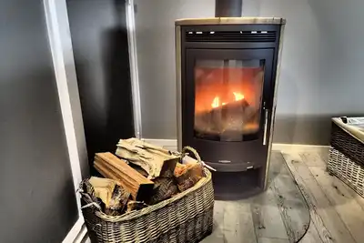 Image de Maison de vacances de haute qualité avec WiFi, cheminée et chauffage au sol