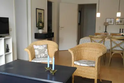 Image de Lumineux 2 pièces Appartement, juste sur l'Elbe, près de la ville, garage, grande infrastructure