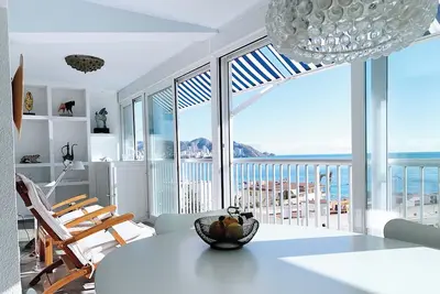 Image de Appartement Benidorm-à 100 m de la plage-Vue sur mer-idéal séjours prolongés
