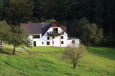 Image de 110 m² appartement au milieu de la nature!
