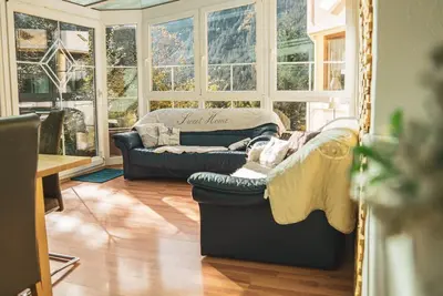 Image de belle maison de vacances avec jardin dans les Alpes de Stubai, pour 5 à 12 personnes.