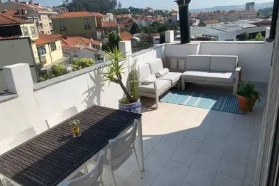 Image de Maisonnette supérieure avec terrasse près du centre