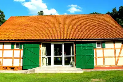 Image de Au bord de l'eau, sauna, cheminée, immense propriété, adaptée aux chiens