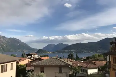 Image de Menaggio-Vista Lario, vue magnifique sur le lac jusqu'à Bellagio