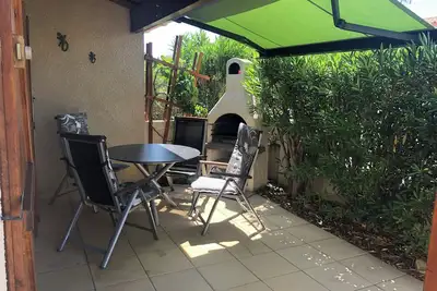 Image de Exclusively furnished apartment, 3 minutes from the beach