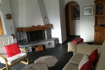 Image de Appartement de jardin de 3 1/2 pièces très bien situé et ensoleillé à Falera, Surselva