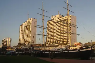 Image de CaptainsLodge: emplacement central avec une vue panoramique sur la Weser et Havenwelten!