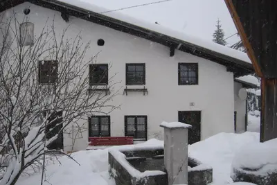 Image de Ferme rustique avec le confort et l'atmosphère typhischer