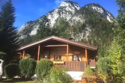 Image de Chalet situé dans un style tyrolien, magnifiquement situé près de l'Achensee!