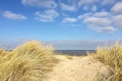 Image de Idéal pour les familles et appartement récemment rénové sur la mer du Nord