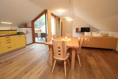 Image de Neuf et entièrement meublé! Calme et détente assurés!