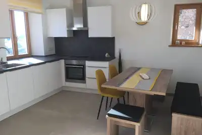 Image de Maison De Vacances idyllique récemment rénovée à usage unique dans le sud du Tyrol du Sud