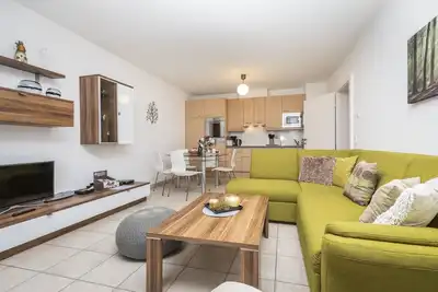 Image de nouvelle, appartement moderne Ă Flachau, directement sur les pistes, ski in / ski out