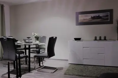 Image de Appartement \"Valentina\", nouvel emplacement central, joliment meublé.