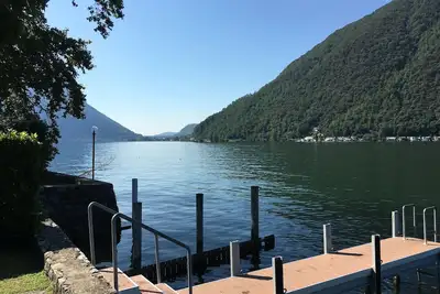 Image de Appartement avec vue lac sur le lac de Lugano (Ch)