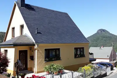 Image de Chambre de vacances dans un quartier calme avec une vue magnifique