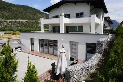 Image de Appartement avec une grande terrasse