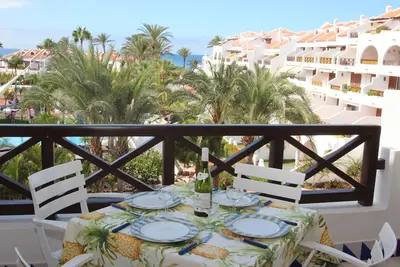 Image de 2 chambres à coucher, près de la plage, grande piscine, Playa de Las l'Amérique