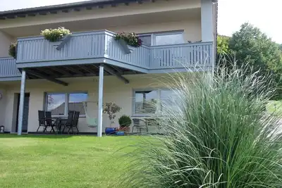 Image de confortable appartement 4 étoiles avec grande terrasse et beau panorama