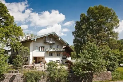 Image de Appartement pour 2-4 personnes dans un endroit ensoleillé avec vue sur la montagne