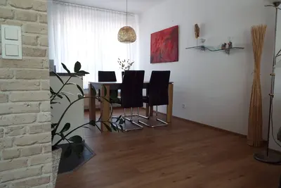 Image de Arrivez et sentez-vous bien! Appartement à Lauterstein dans un endroit calme à la campagne