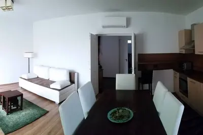 Image de Appartement neuf de ville 10 minutes Balaton