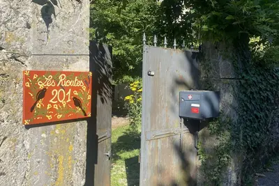 Image de Maison familiale de luxe 'de charme' dans la station balnéaire de Talloires, lac d'Annecy