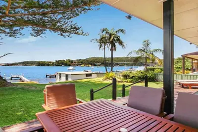 Image de Cottage De Pine Tree - Bord De L'Eau