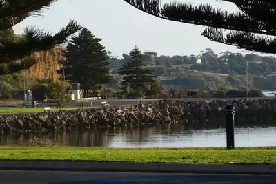 Image de Gor-Jess Emplacement emplacement Emplacement