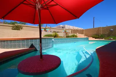 Image de Belle 4 Bdm Piscine / Spa Accueil. The Perfect Getaway famille!