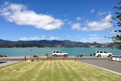 Image de Wyuna Bay Waterfront Bach - Coromandel Harbour