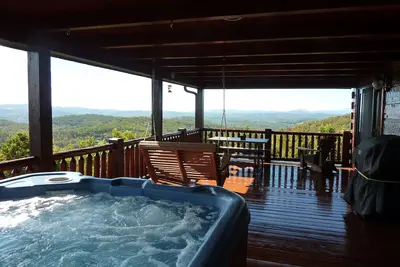 Image de 'The Great Escape'-Vues panoramiques-Jacuzzi-WiFi-Animaux Ok-Réservation privée