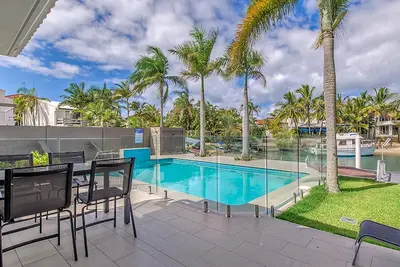 Image de Front de mer de Noosa Sound, obtenez plus pour votre argent