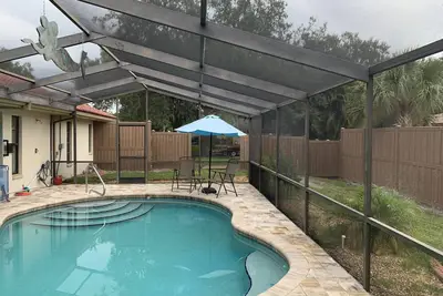 Image de Maison de sirène de renommée mondiale -Plage, lac et piscine d'eau salée chauffée!
