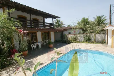 Image de Maison Confortable Et Equipee Pres Du Centre Et De La Plage - 4 Chambres (2 Suites)
