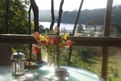 Image de Lit de rivière sur l'eau