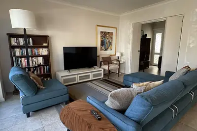 Image de Appartement spacieux pouvant accueillir jusqu'à six personnes à Cottesl