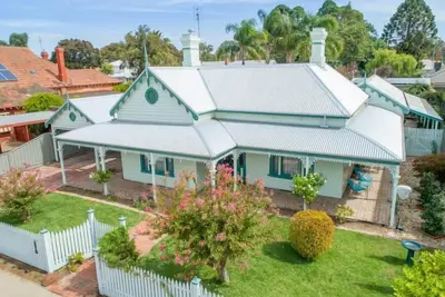 Image de Wandew - Echuca central. 4 chambres, 2 salles de bain, Animaux acceptés + Wifi