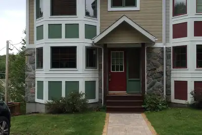 Image de Belle Famille Et Cottage animaux de compagnie à Village Pinoteau, Mont-Tremblant.