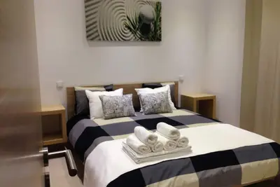 Image de Vieille Ville, Apt. 70m2 au centre-ville d'Albufeira, Climatisation / Piscine (1) / WiFi Gratuit