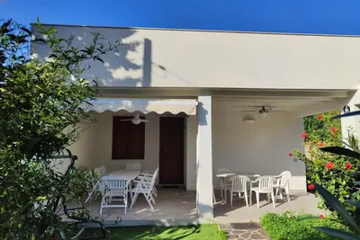 Image de Villa individuelle avec jardin - à 300 mètres de la belle plage de Geremeas