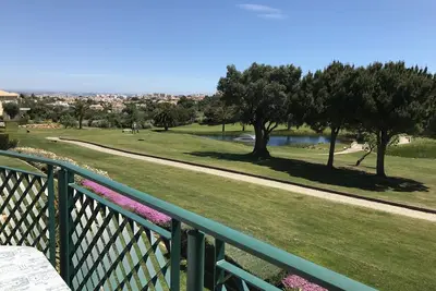 Image de Une vue imprenable sur Boavista Golf Course & Piscine-grand appartement spacieux