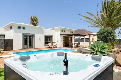 Image de 83 Carabela Villa avec piscine privée